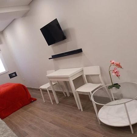 Apartamento Plaza Pedro Zerolo Madrid Exterior foto